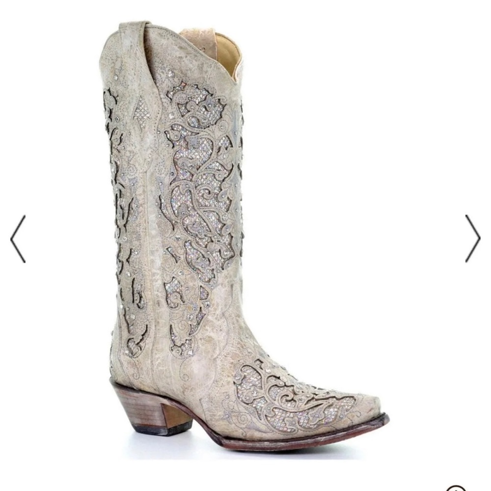 🎯SOLD🎯Corral wedding boots